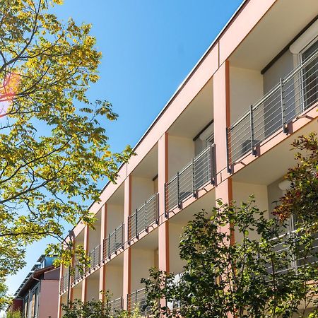 Med Apart Erlangen Exterior photo
